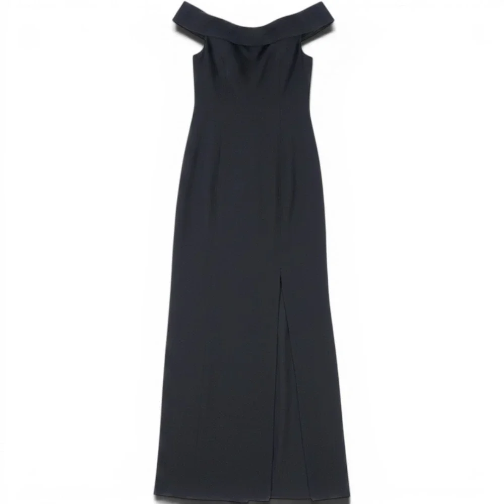 Lauren Ralph Lauren Off-Shoulder Gown Womens 8 Black Crepe Maxi Event $245 NWT